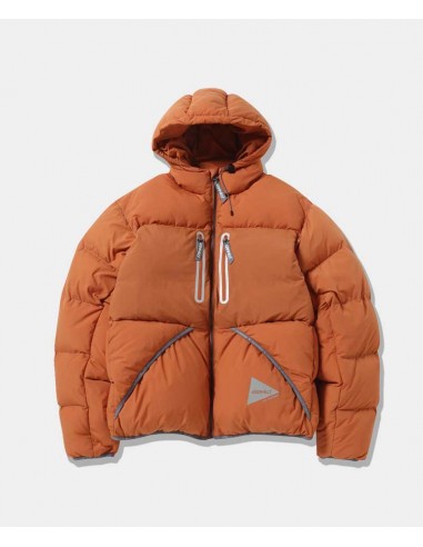 Gramicci x and wander W's Down Jacket suggérées chez