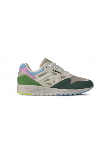 LEGACY 96 PIQUANT GREEN SILVER LINING / KARHU s'inspire de l'anatomie humaine