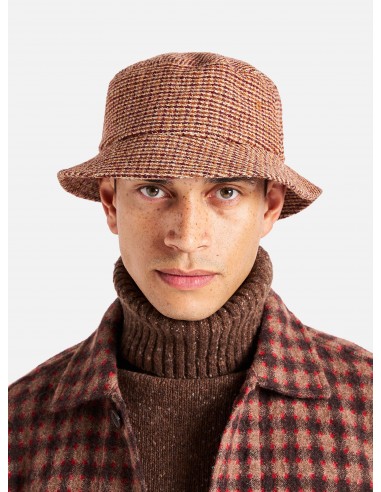 Universal Works Lewis Hat in Rust Harris Tweed Plaid les ligaments