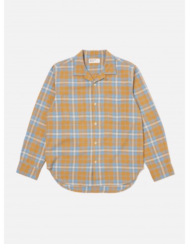 Universal Works Work Shirt in Gold Slub Twill Check en stock