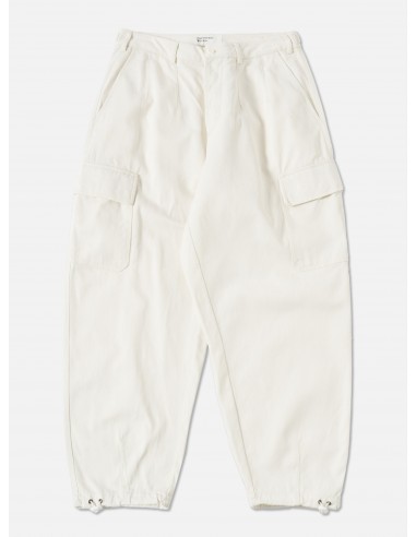 Universal Works Loose Cargo Pant in Winter White Winter Twill la livraison gratuite