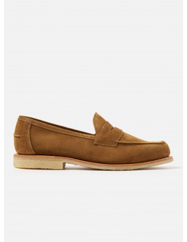 Sanders for Universal Works Edwin Loafer in Tobacco Suede sur le site 