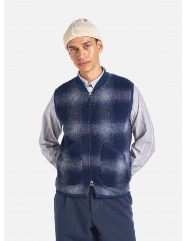 Universal Works Zip Waistcoat in Navy/Grey Fresco Fleece Dans la société mordern